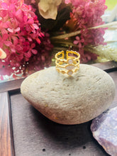 Load image into Gallery viewer, 18ct Gold Plated Mother of Pearl Triple Band Adjustable Ring
