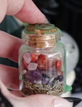 Load image into Gallery viewer, Confidence Spell Jar- Medium
